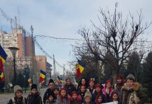 „Florile Jalesului” la Alaiul obiceiurilor de iarna